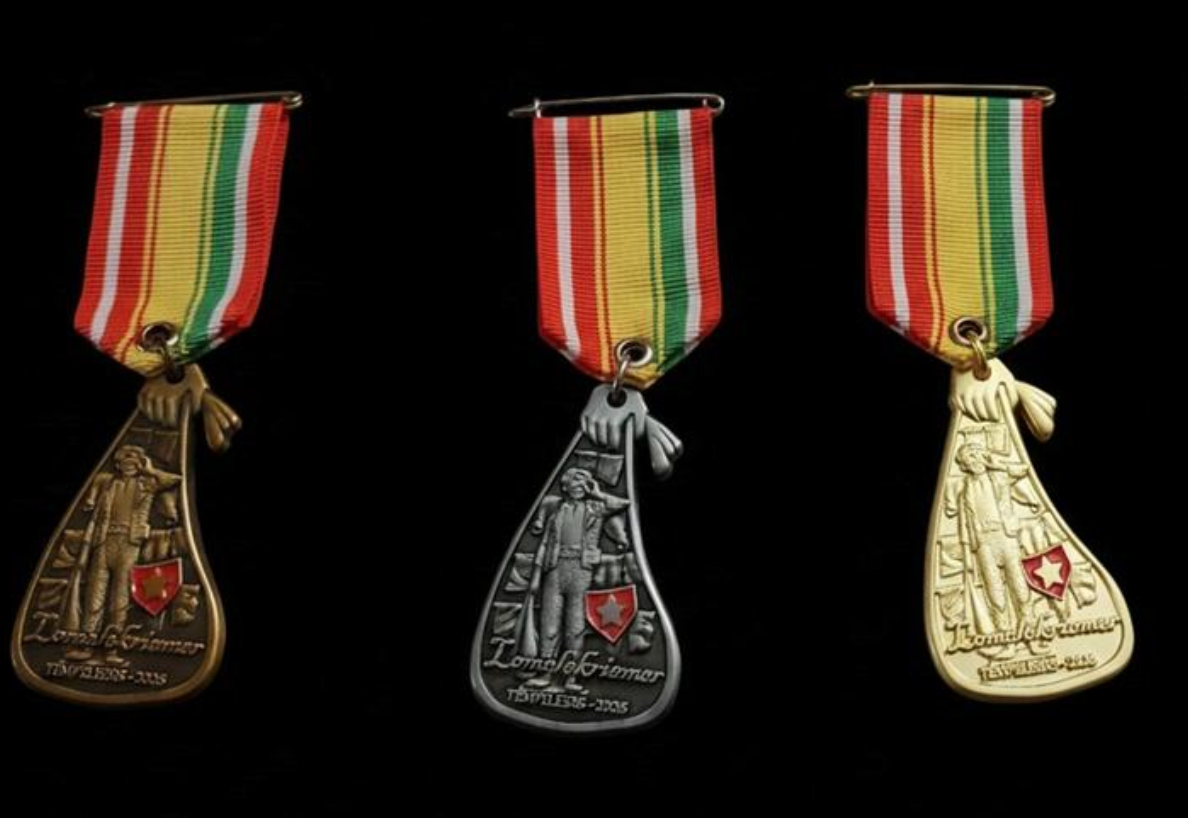 Tempeleers eren 50 jaar UM en 175 jaar papierfabriek