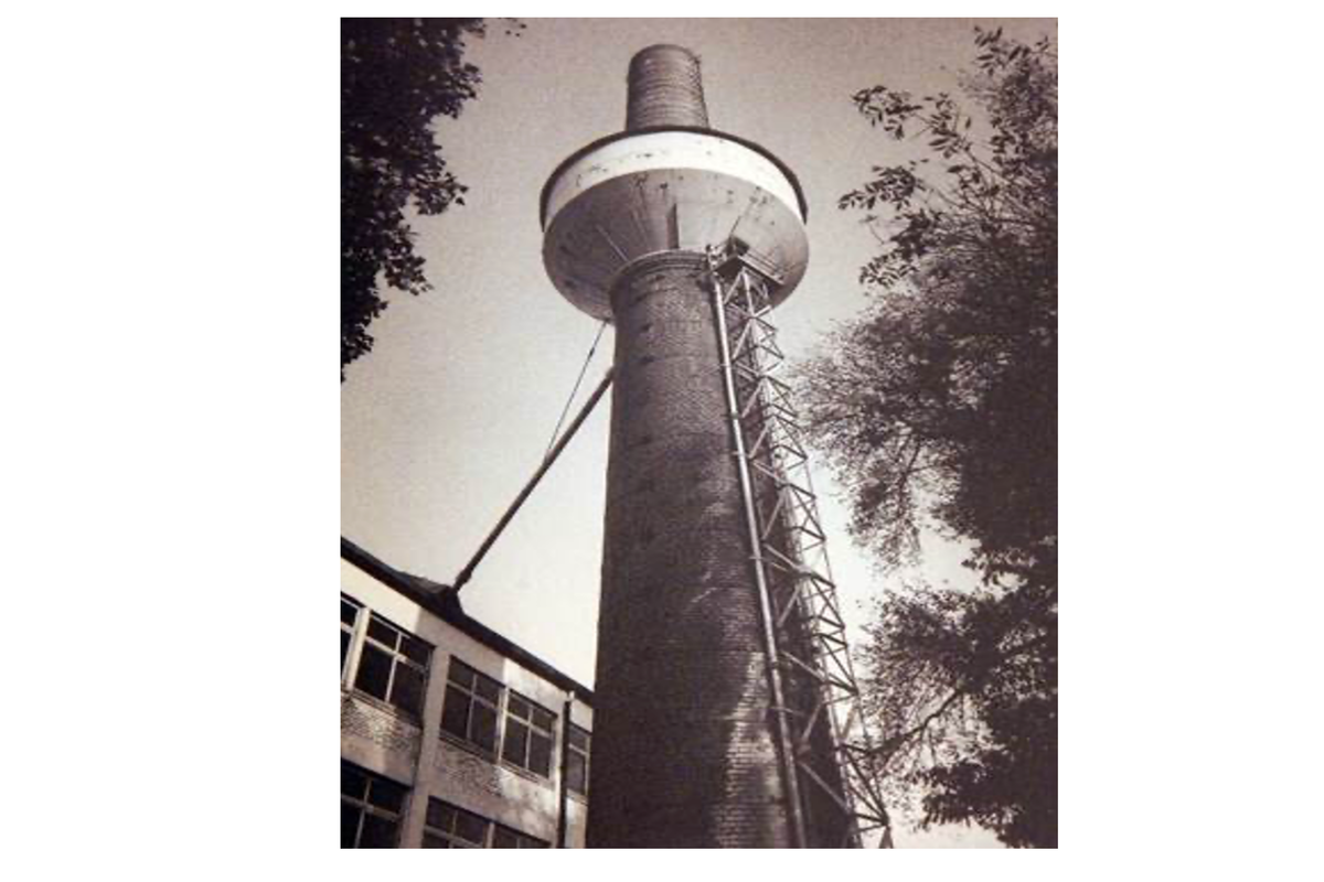 Zoek: schoorsteen en waterreservoir