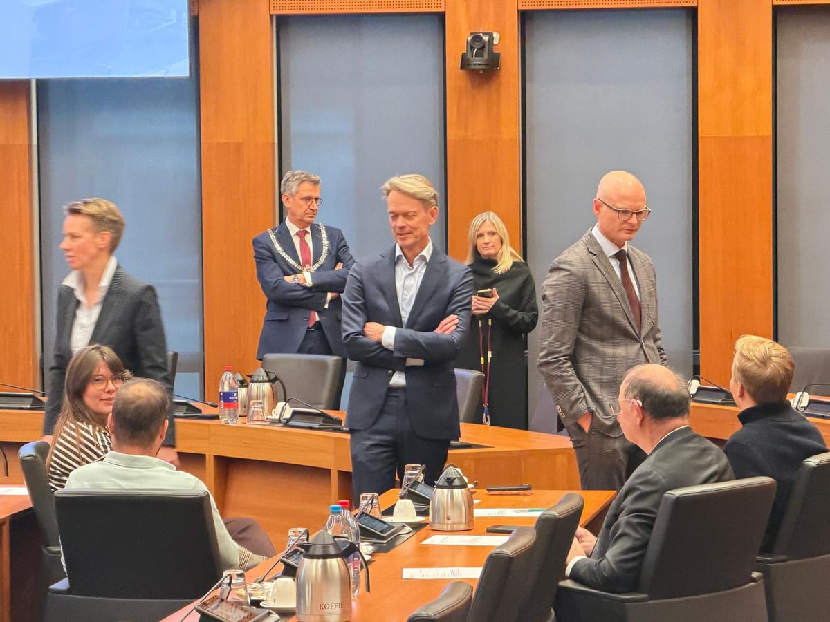 Stadhuis: Wie leert de olifant weer dansen?