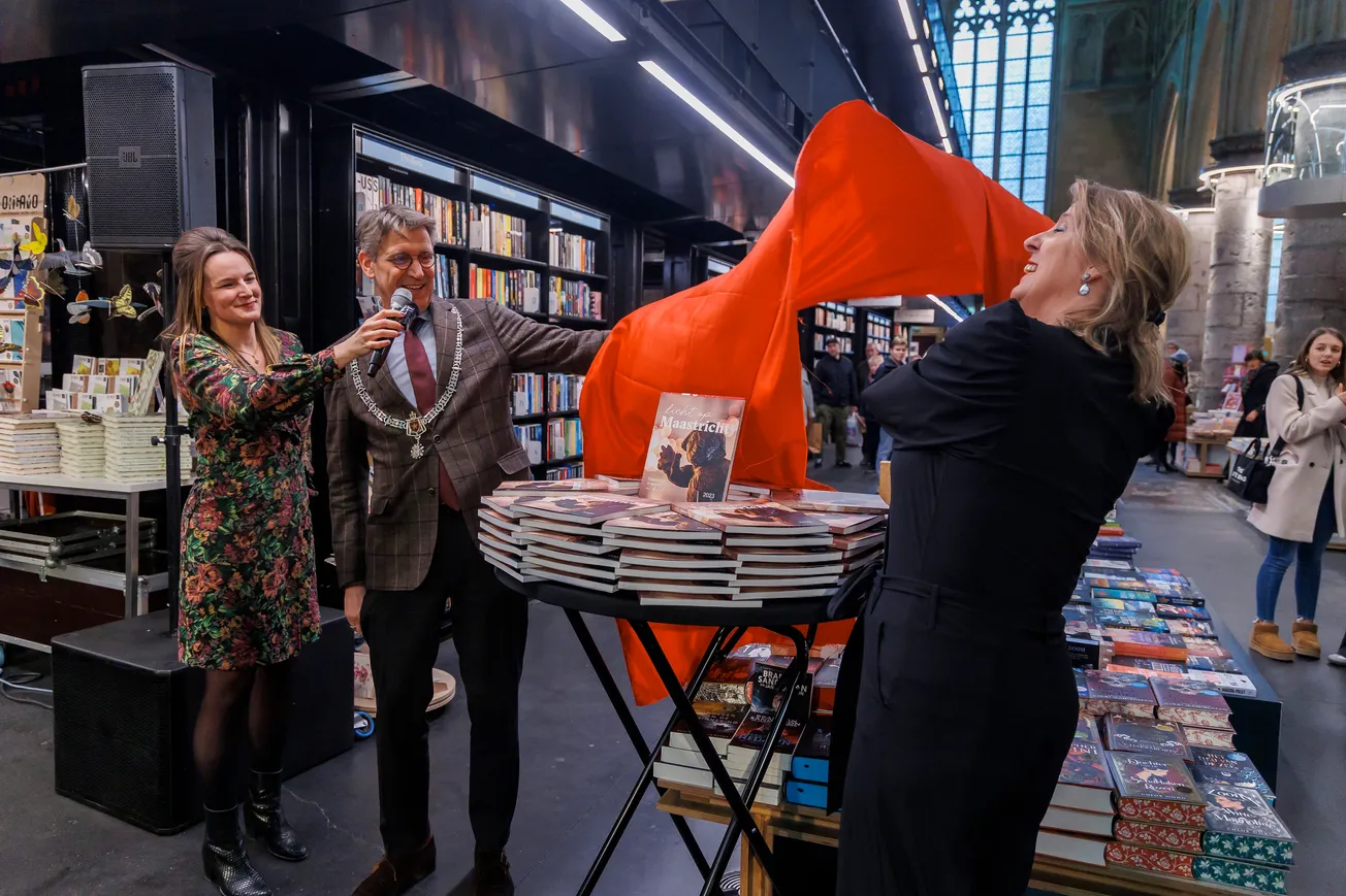 Licht op Maastricht zet traditie Jaarboek voort