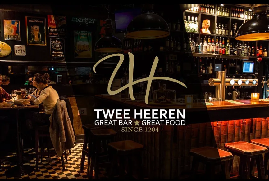 Twee Heeren: dik vijf ton schuld