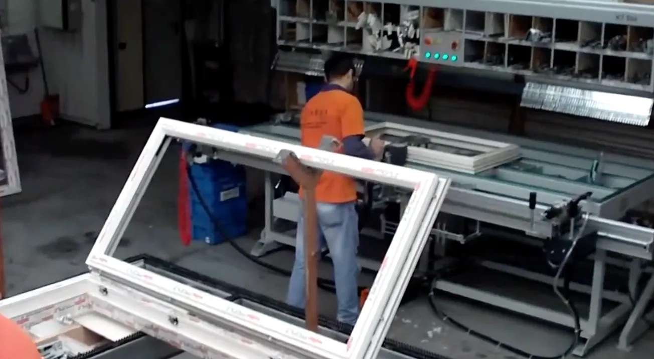 Arika kozijnen failliet