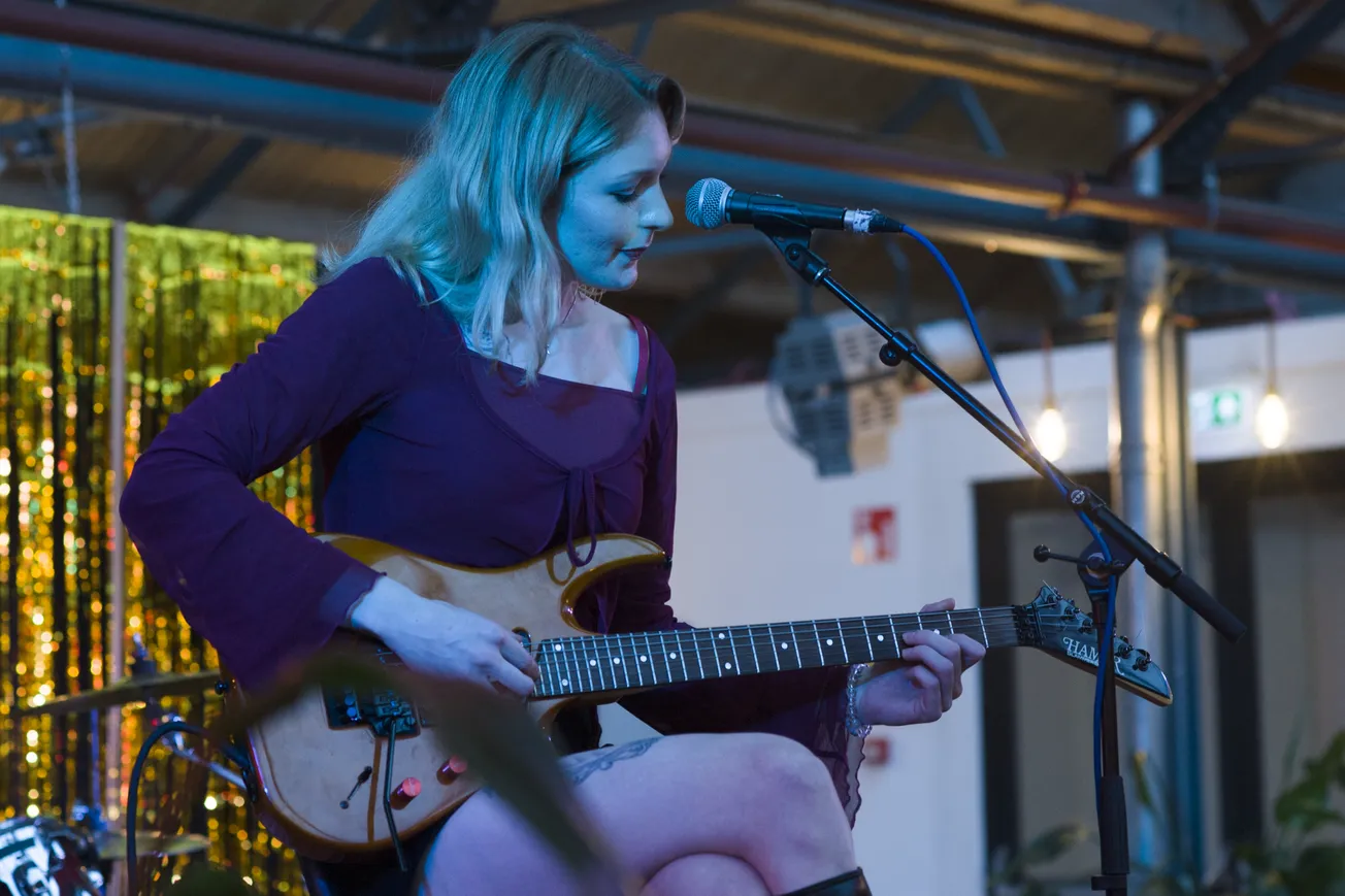 Leonie Bellé overtuigt in de Muziekgieterij