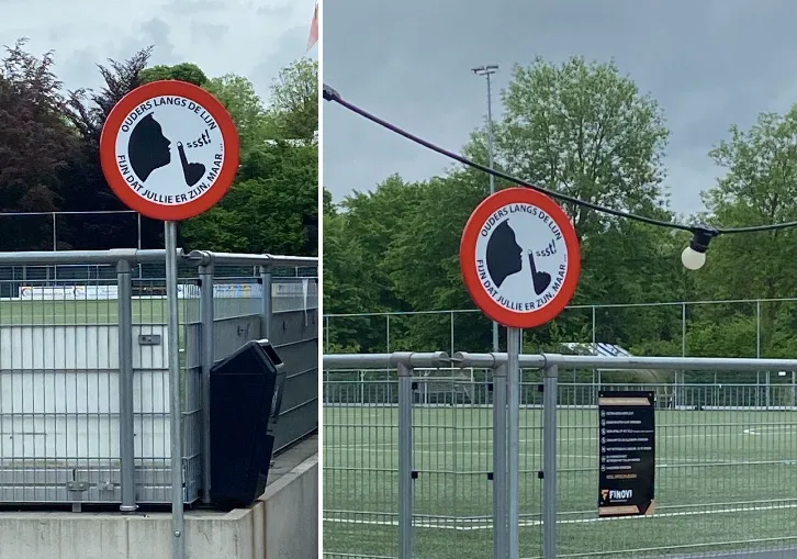 Bord langs het veld wijst ouders op respectvol supportersgedrag