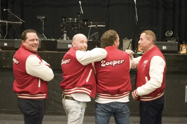 Zoeper verslaat DI-RECT, dEus en Suzan en Freek