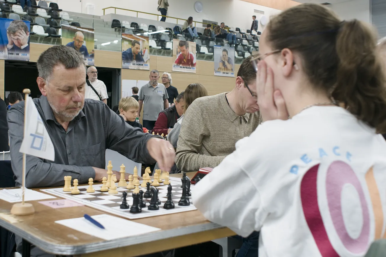 596 schakers uit hele wereld in De Geusselt