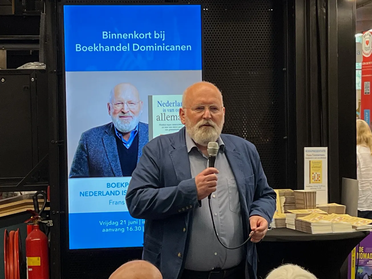 Frans strijdt tegen racistische ministers