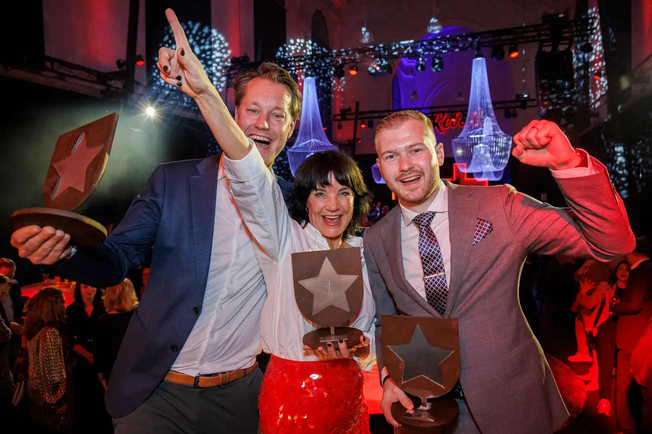 Van Wijck, Unshackled en Studio Radium winnen