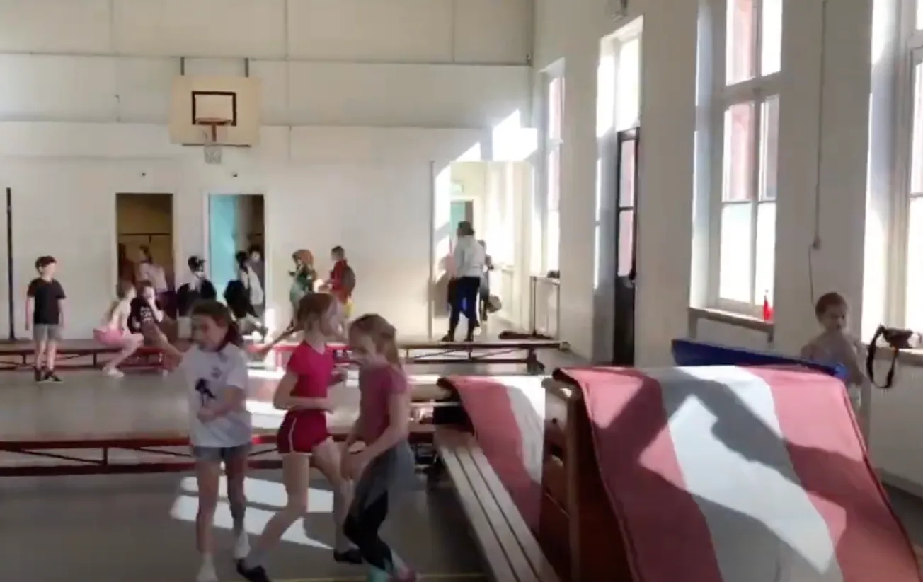 43,5 miljoen naar scholen en sporthallen