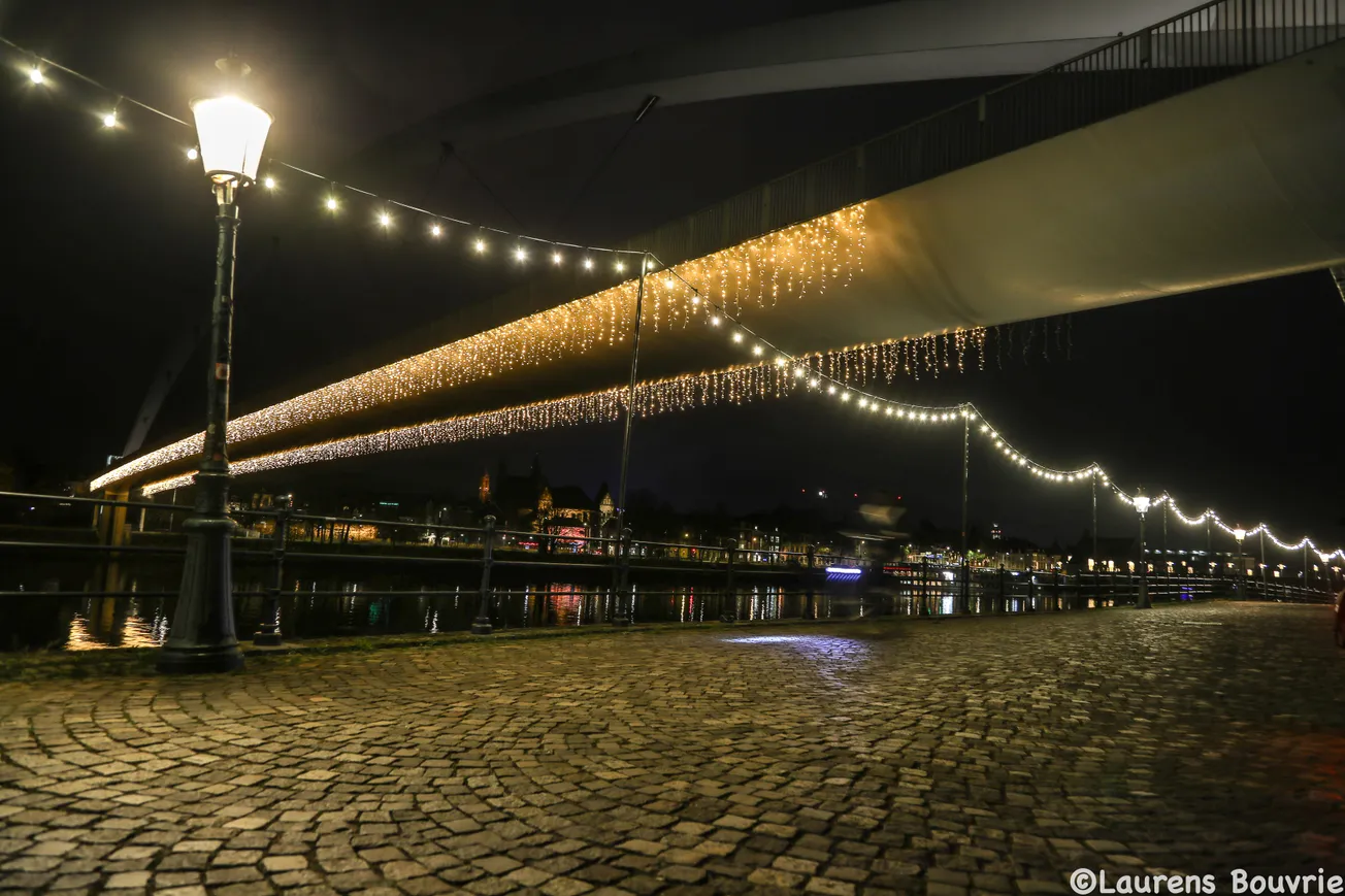 De magische lichtjesroute in de late avond