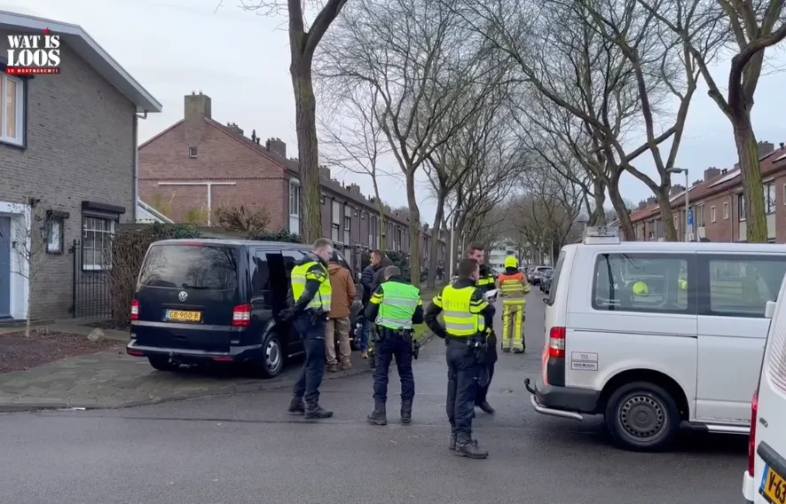 Man vernielt woning en draait gaskraan open