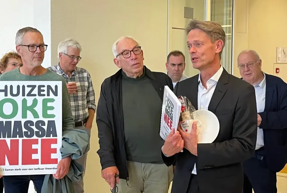 Vroendaal op ramkoers met gemeente en Ruijters bv