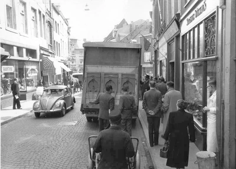 ‘Sjiek en Sjoen’ in 1919