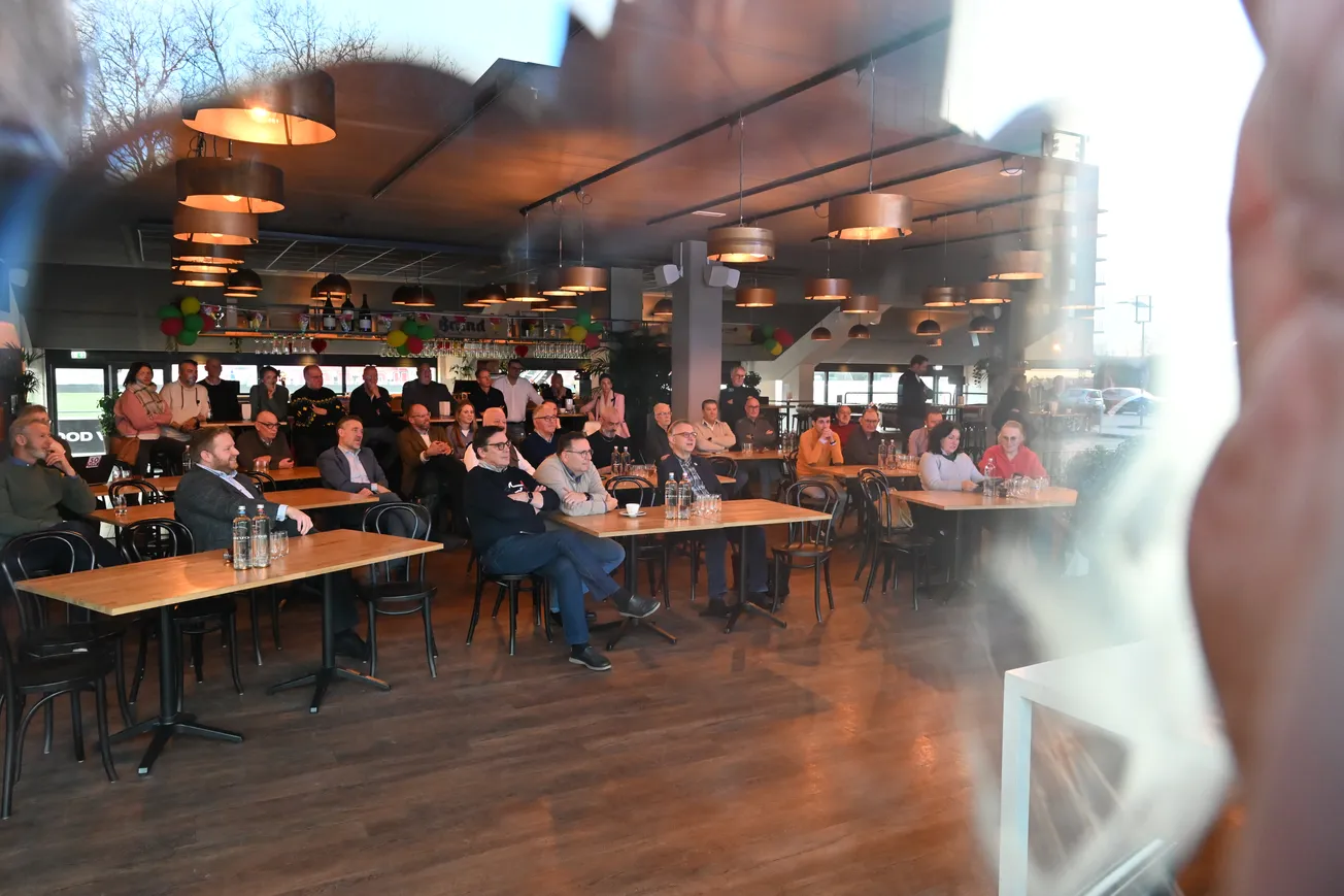 Pers niet welkom bij MVV