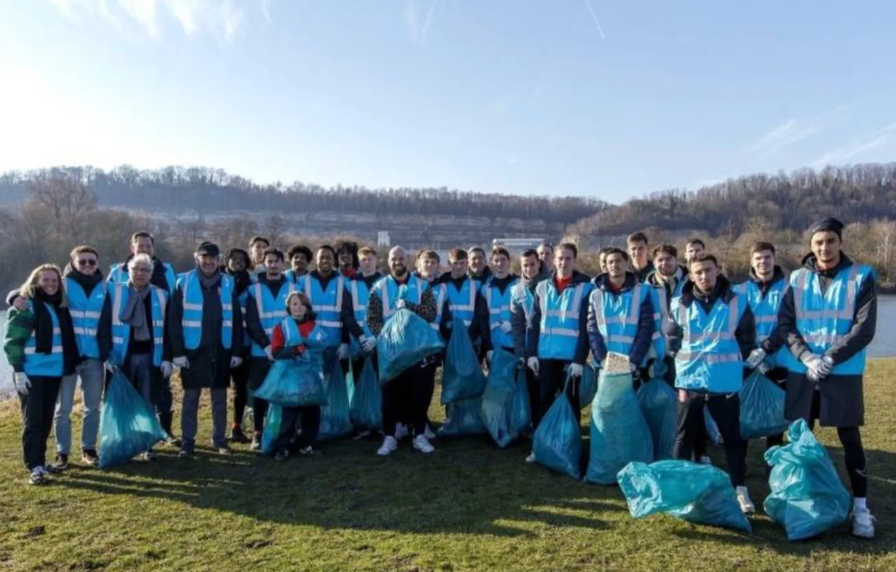 MVV scoort langs de oevers van de Maas
