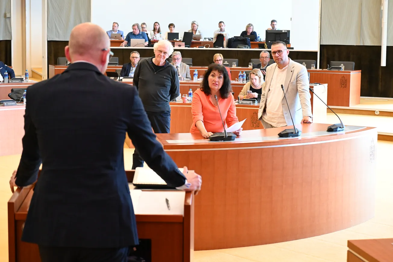 Vergaderchaos in politiek bedrijf Maastricht
