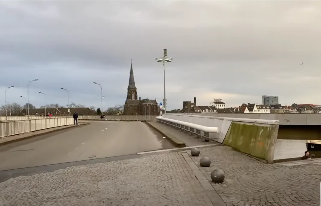 Wilhelminabrug acht weken dicht in zomer