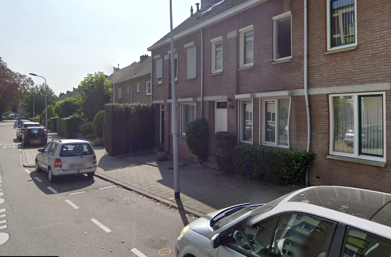 Beschoten agent droeg kogelvrij vest