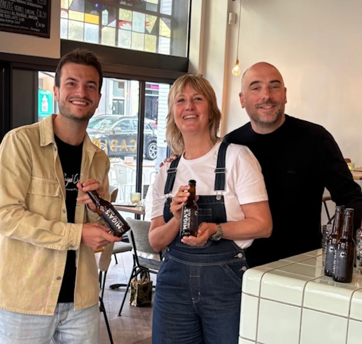 Overleden café-eigenaar geëerd met eigen bier