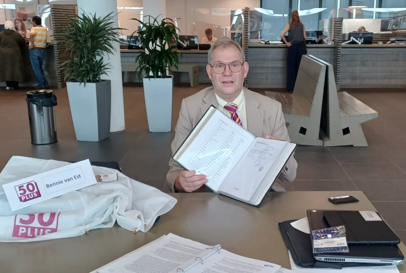 Van Est steeds meer financieel geweten gemeenteraad