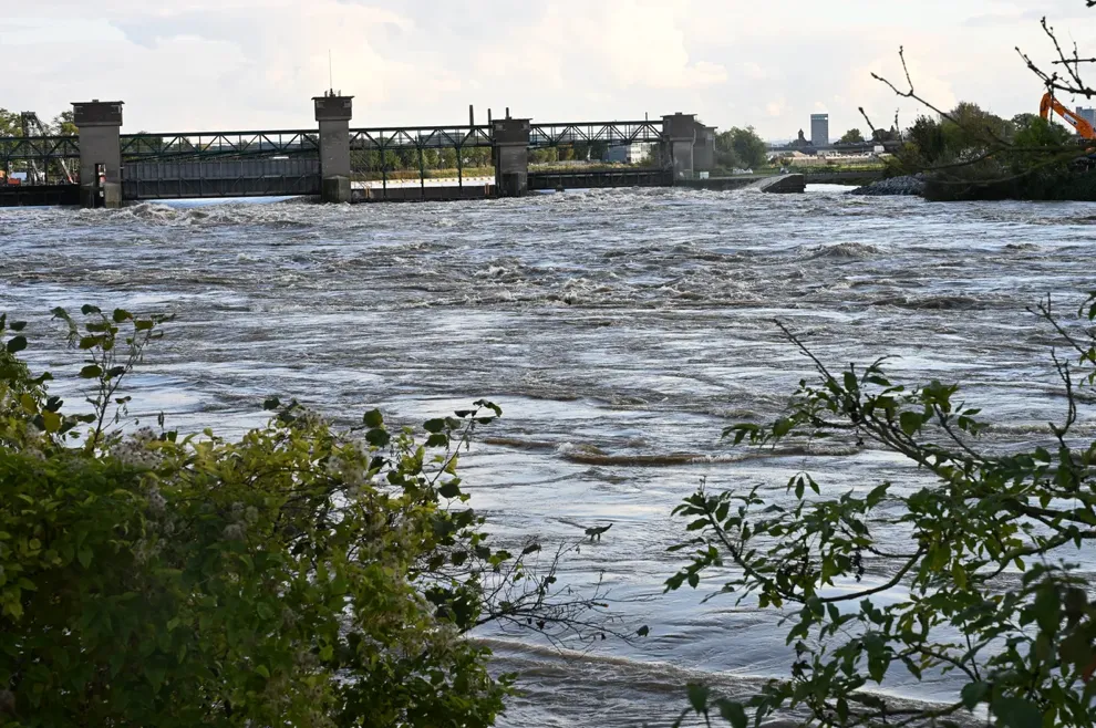 Stad: toch kijken naar waterkrachtcentrale in Maas