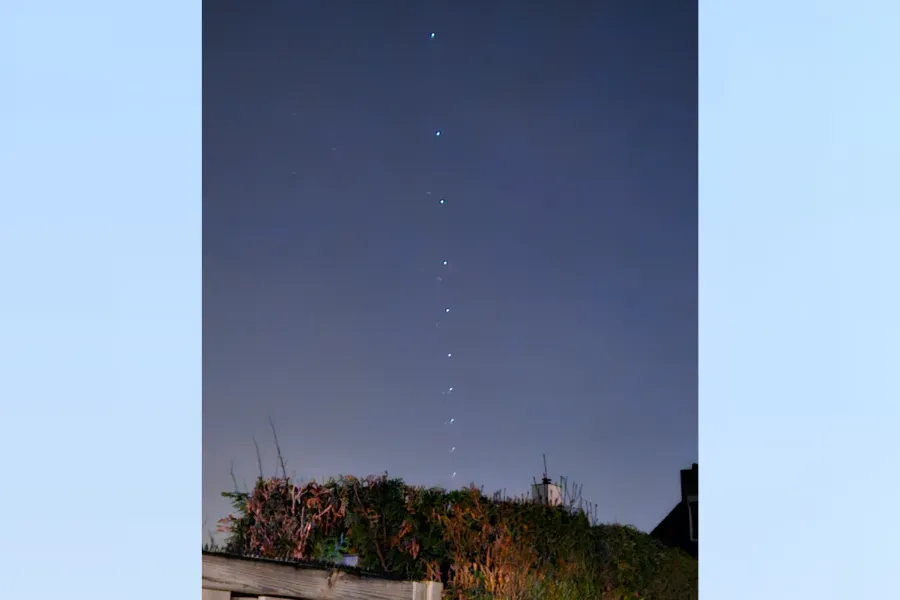 Drones boven stad, of speeltje van Elon Musk?