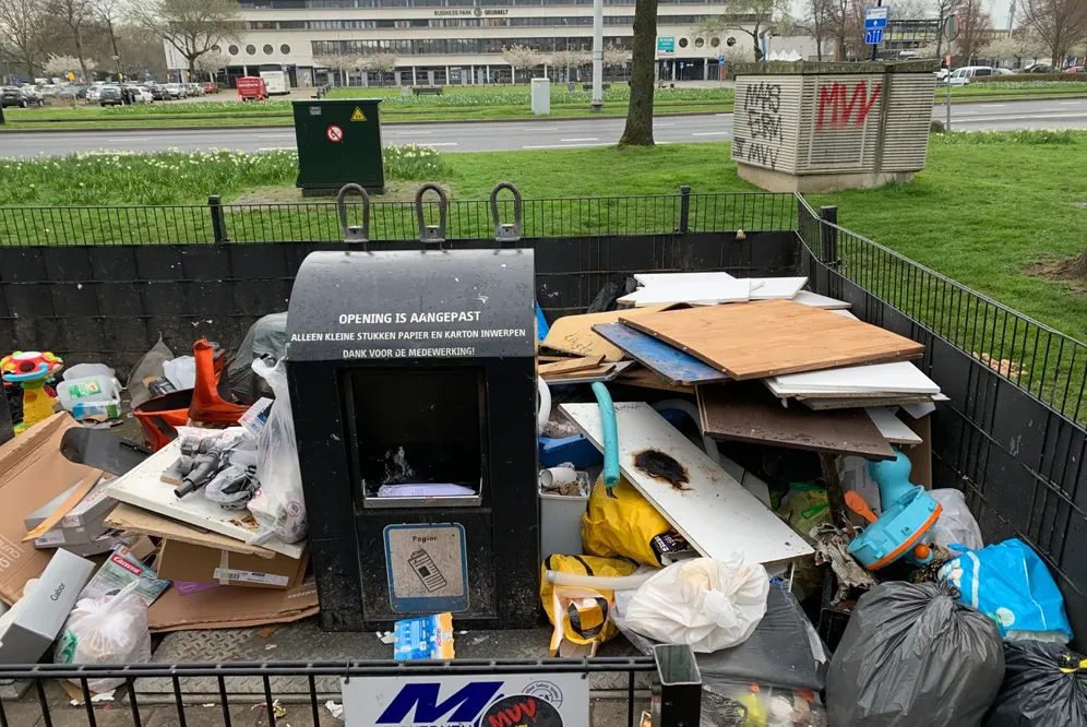 Gratis ophalen grof afval minima en WMO'ers kost enkele tonnen