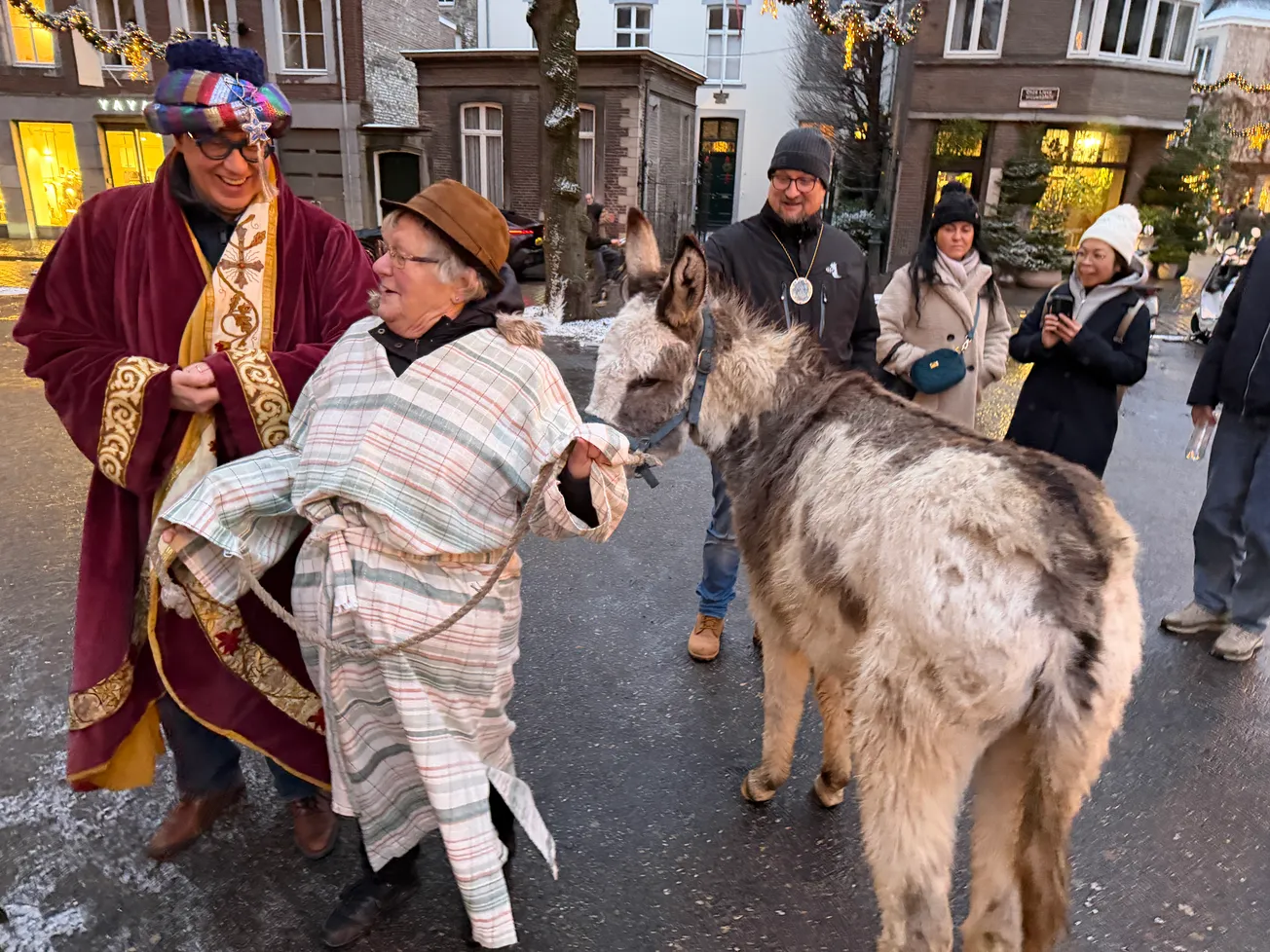 Driekoningenstoet in de natte sneeuw