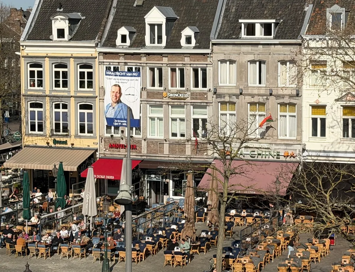 Hillenaar: Spandoeken die gevels bedekken "normvervagend"