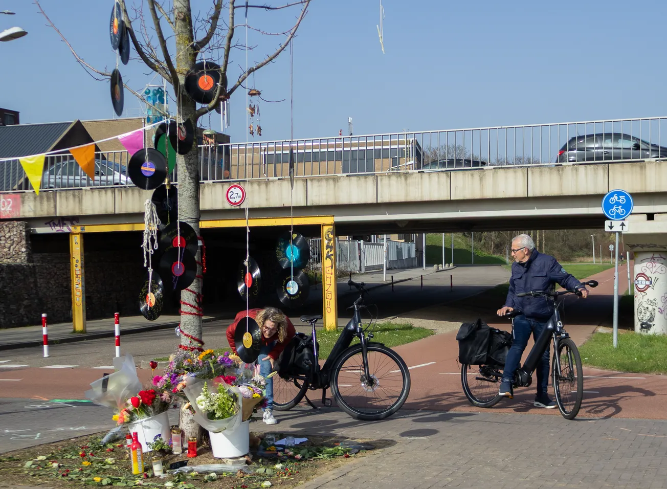 LP-eerbetoon DJ trekt bekijks